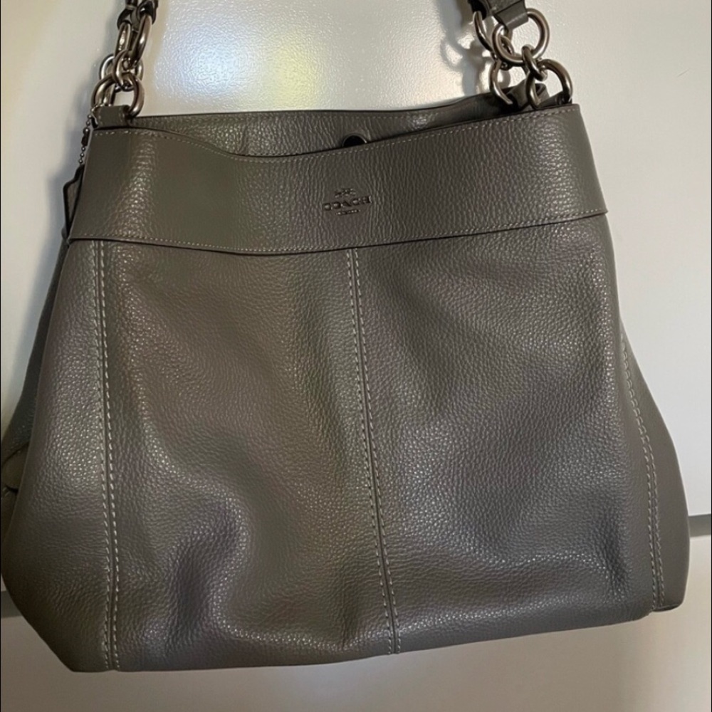 Coach Leather handbag in Like New condition